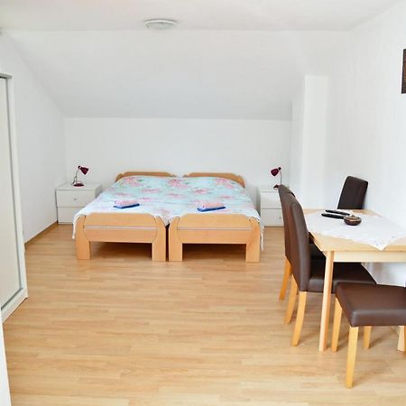 Apartman Sunce يايتشه المظهر الخارجي الصورة